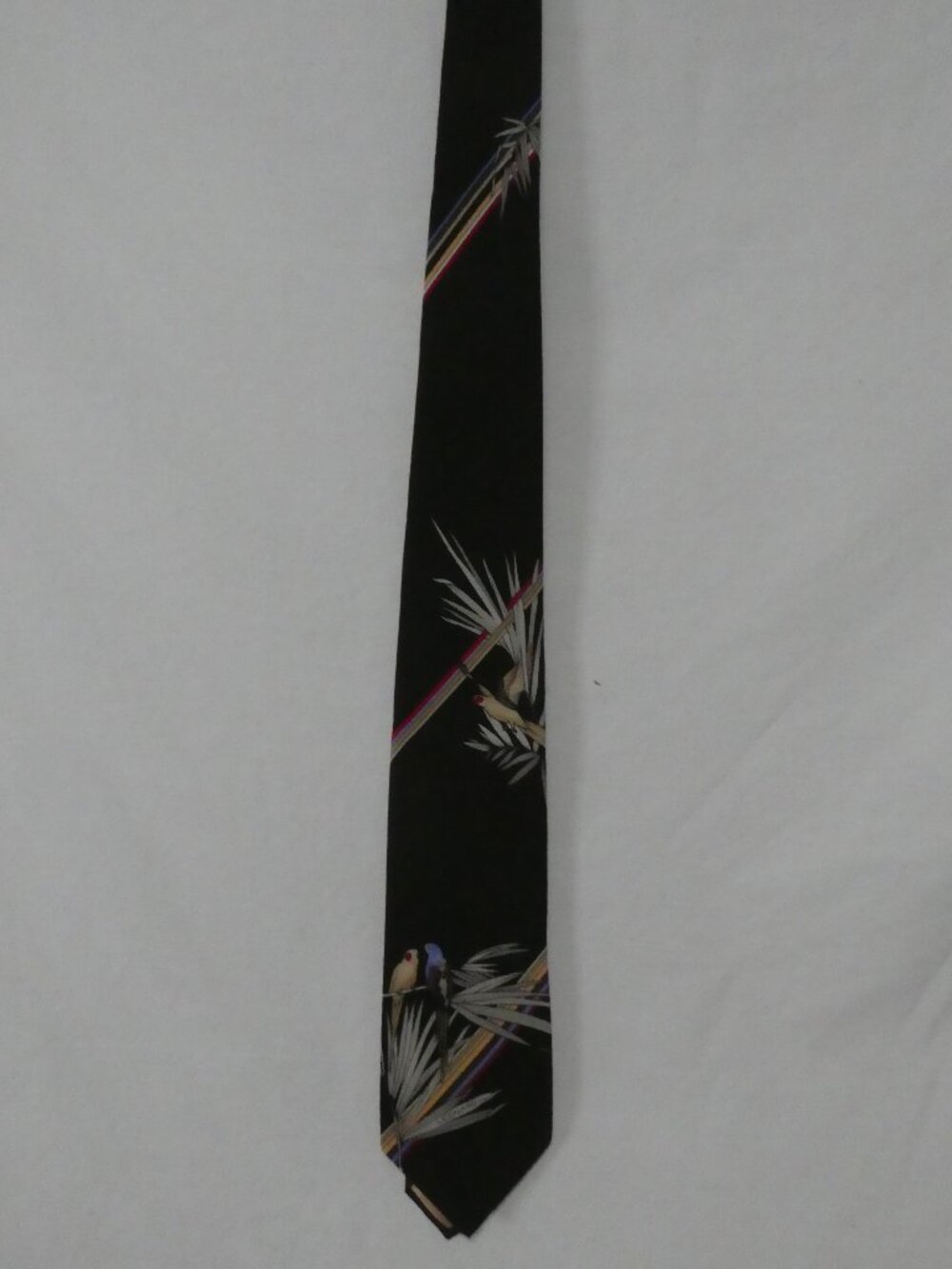 Vintage LEONARD PARIS Made In Italy Pure Silk Tie Black Tropical Bird Bamboo